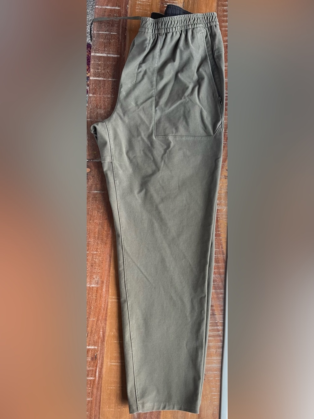 Lululemon UTILITECH PULL-ON CLASSIC-FIT PANT 30" - Picture 6 of 7